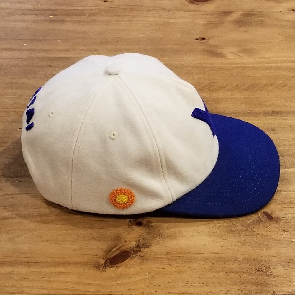 Yitai Letterman Hat Snapback White Blue Y Flower Logo Soft Wool Adjustable - Picture 4 of 8